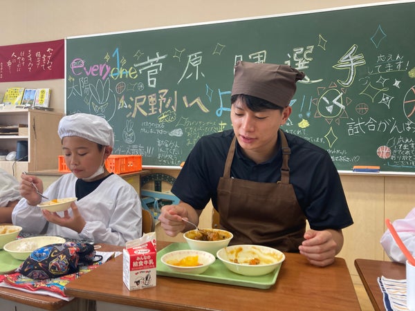【活動報告】沢野小学校「アスリートから学ぼう！食育保健集会」へ菅原選手が参加しました